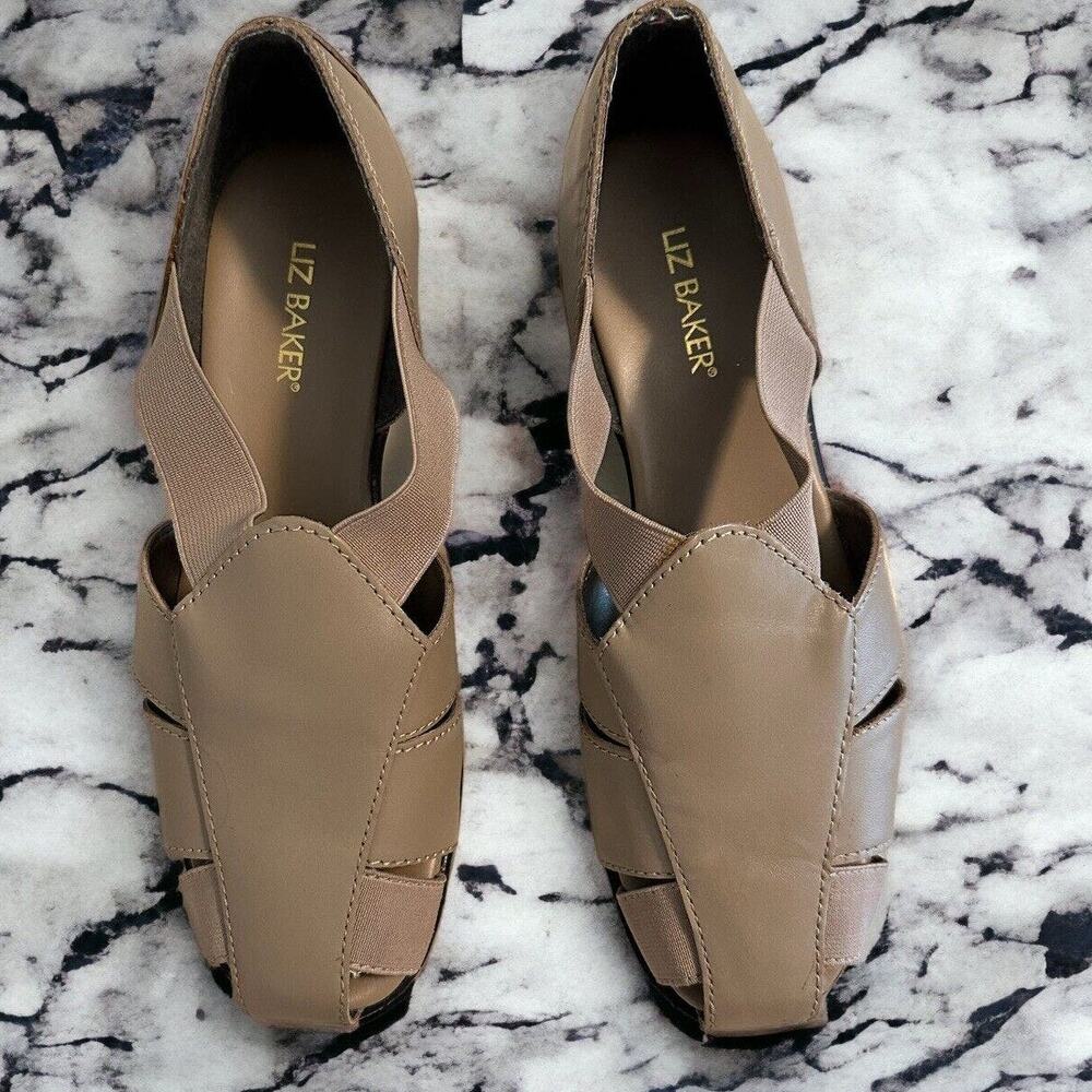 Liz Baker Beige Taupe Wedge Sandals